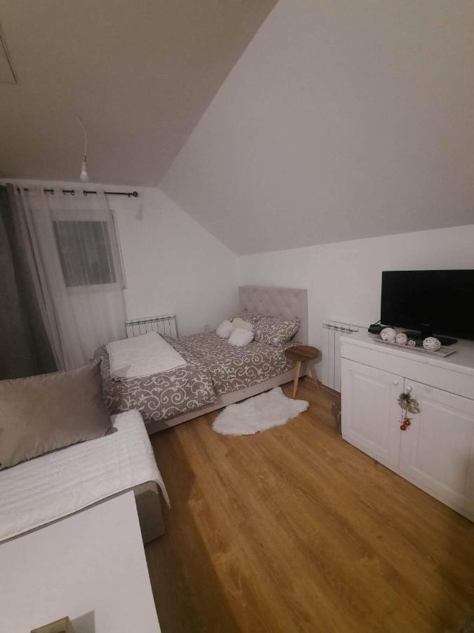 Holiday Home Bozur Колашин Экстерьер фото